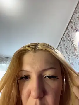 Chat +18 de AlexandraXKitty ao vivo