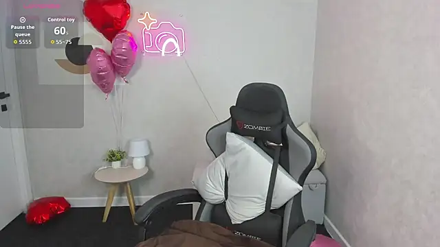 Chat +18 de Marie_Hayes ao vivo