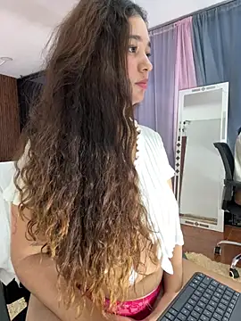 lana_rousse01 লাইভ XXX চ্যাট