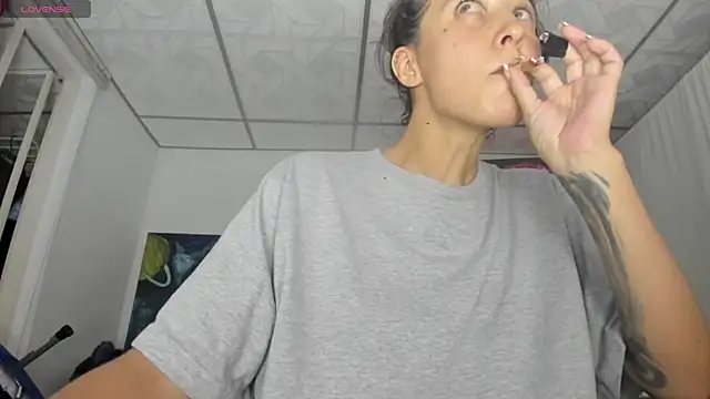 mariecam420 লাইভ XXX চ্যাট