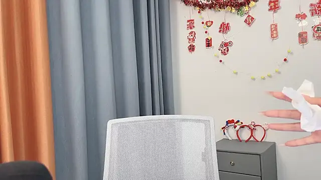 smalldaisyのライブXXXチャット