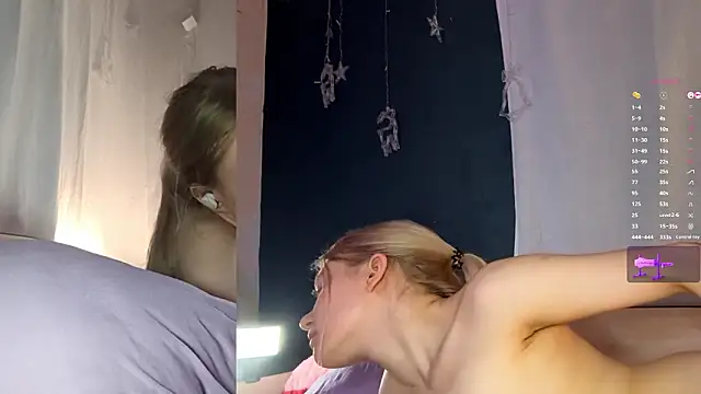 XXX chat uživo modela MaryjaneSpider