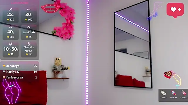 NathalialLooes élő XXX-chatje