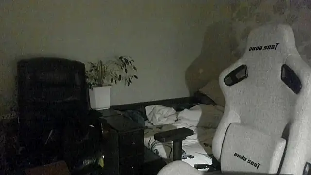 Knuckles17 – Kamerová šou