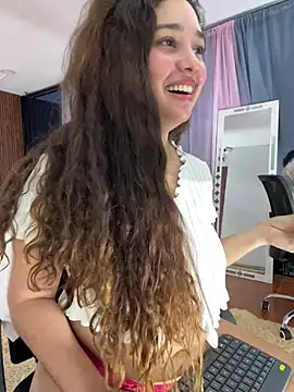 lana_rousse01: онлайн-секс-чат