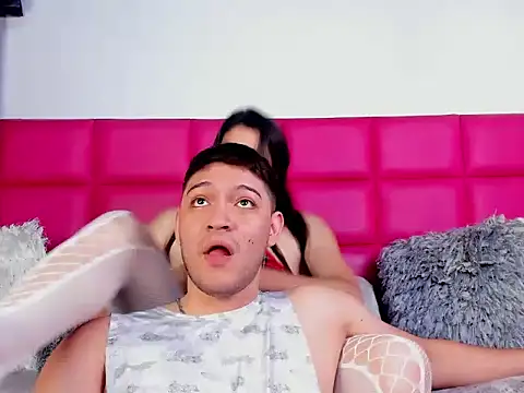 XXX chat uživo modela NicoHoffman