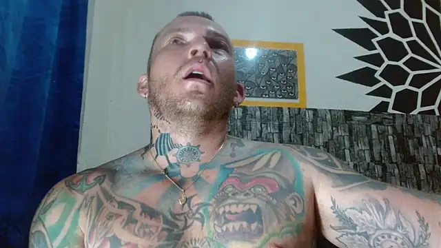 stripnolimits Chat XXX in diretta