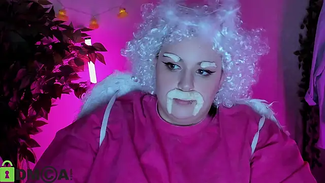 Mia_R0ss Chat XXX in diretta