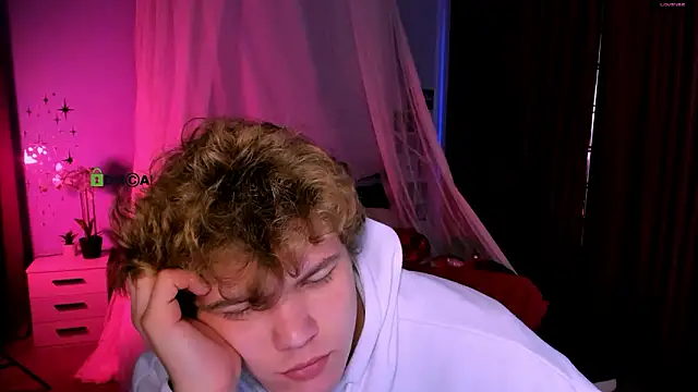 دردشة lucas_long_ الجنسية المباشرة