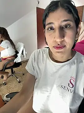 Czat XXX na żywo – Violet_rousse7