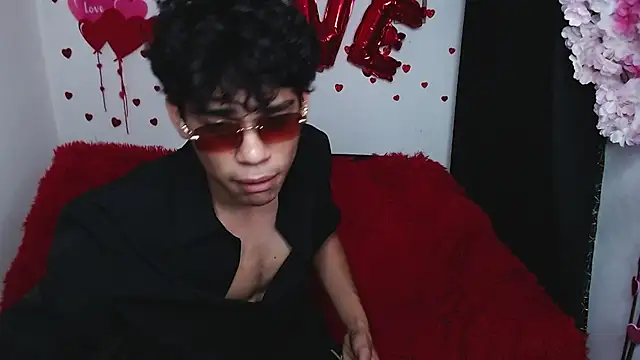 ibu_fox élő XXX-chatje