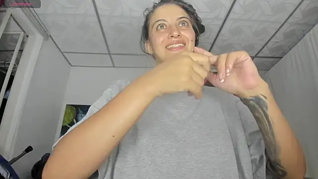 XXX chat uživo modela mariecam420