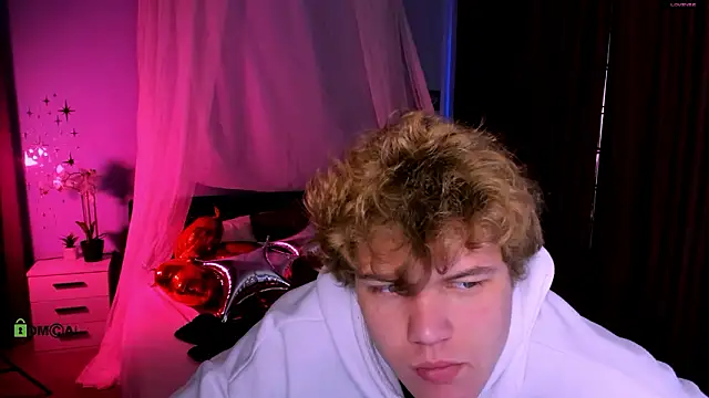 lucas_long_ live XXX chat