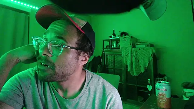 Pertunjukan Kamera Web _______the