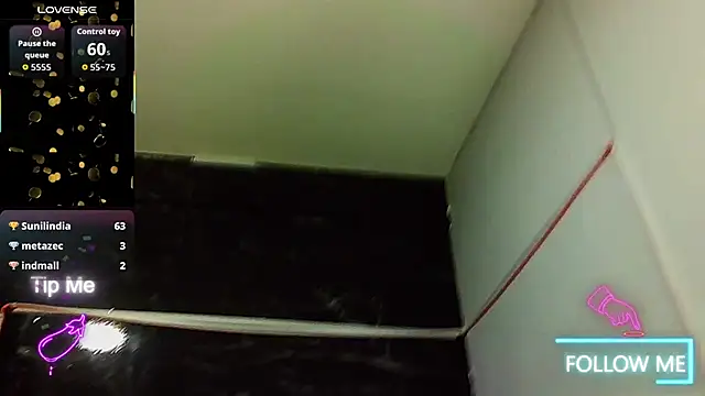 Chatroom XXX en direct de _naughty_milf