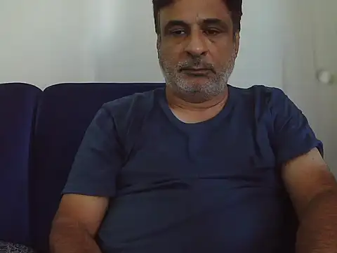 desipapaxxx élő XXX-chatje