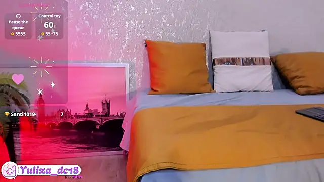 Chatroom XXX en direct de Luxury_Woman