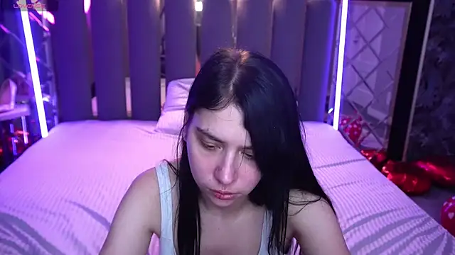 LiviaShy 网络视讯表演