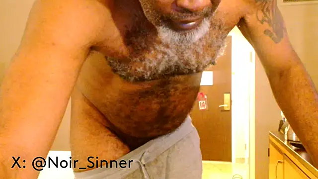 sinnernoir Chat XXX in diretta