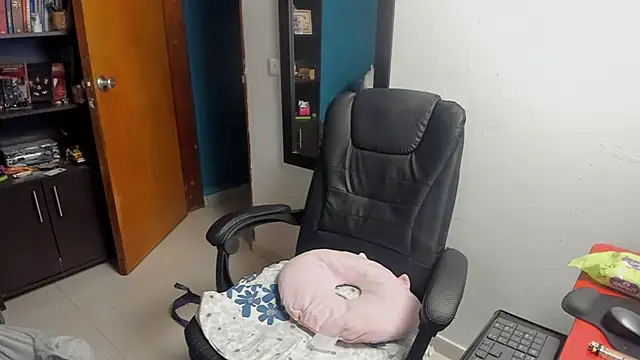 Chat XXX Live peanut_tangerine