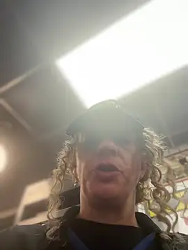 Chat XXX en directo de queenkelly1234