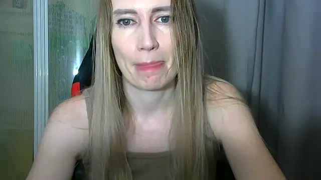 JessFoxxxのライブXXXチャット