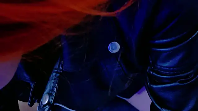 XXX chat uživo modela MichaelRossexxx