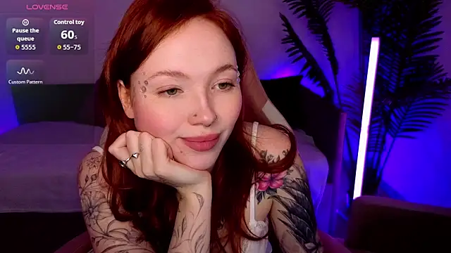 Czat XXX na żywo – Maya_Light