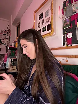 แชท XXX สดของ DahliaVonLure