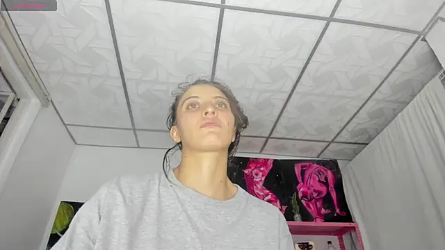 XXX chat uživo modela mariecam420
