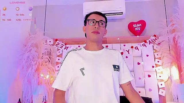 แชท XXX สดของ Mr_aronnn_