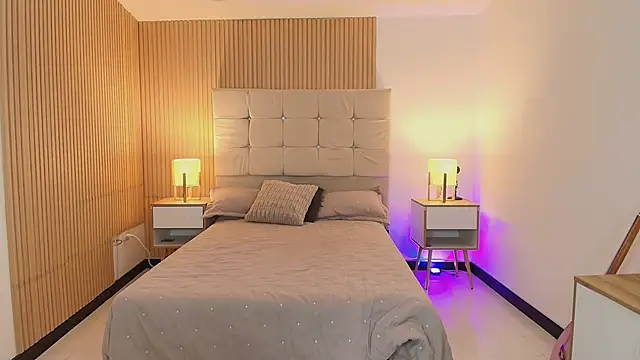 Chatroom XXX en direct de Baby_Venuss