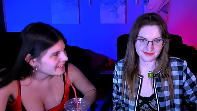 Онлайн чат XXX lizzie_boom_