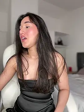 julieta_jhonss: απευθείας συνομιλία ΧΧΧ