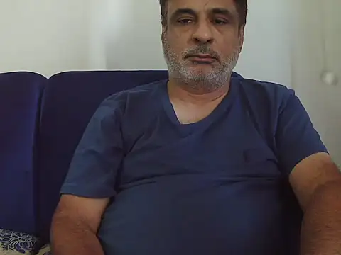 desipapaxxx's Live XXX Chat