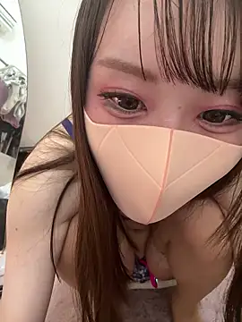 momo_mmのライブXXXチャット