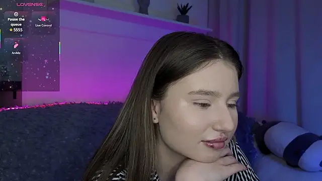 _Lua__ élő XXX-chatje