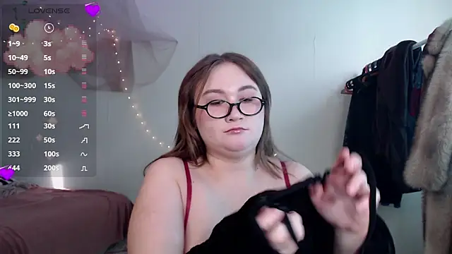 laura_palmerr Chat XXX in diretta