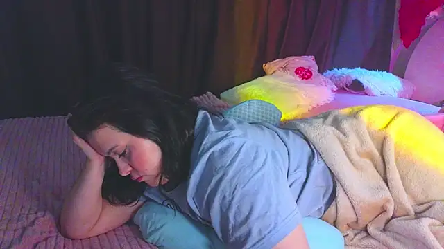 Malika_uAngel Chat XXX in diretta