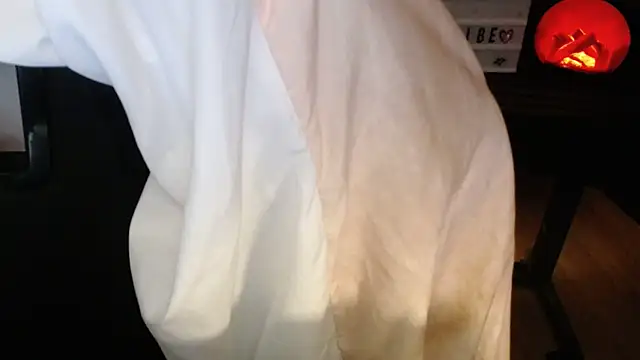 angecornuXO's Webcam Show