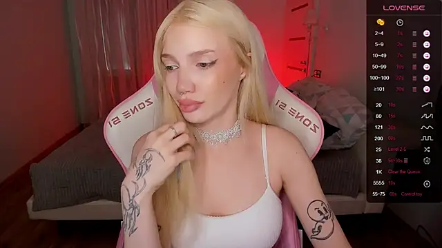 AnyaTaylor_ Chat XXX live