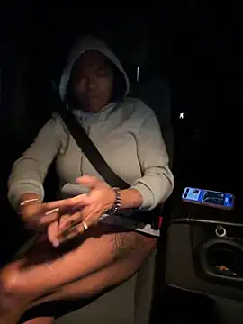 Chatroom XXX en direct de HaloRodeoLover2