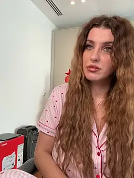 RoxxyDallasのライブXXXチャット