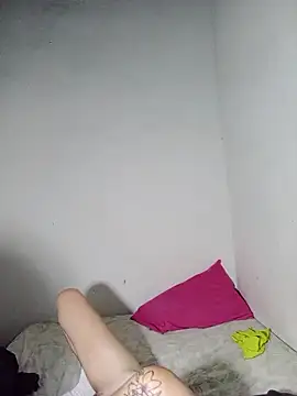 KarameloVzla Adlı Modelin Canlı XXX Sohbeti