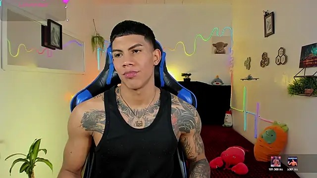 Damian_latinxxx's Live XXX Chat