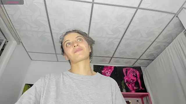 mariecam420: απευθείας συνομιλία ΧΧΧ