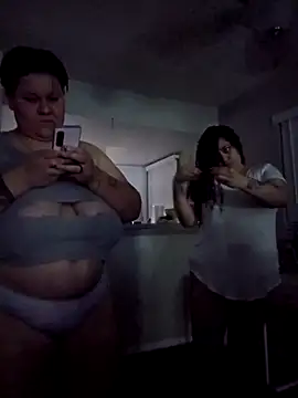 honeeyyy_pot Webcam-Show