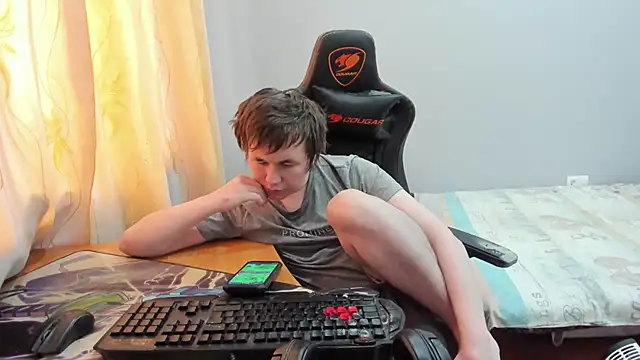 Webkamerová show iliaskrislove