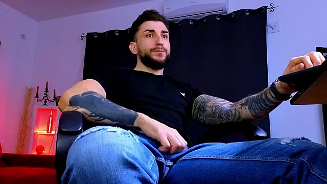 Chat XXX Live MightyAaron66