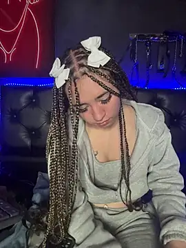 Chatroom XXX en direct de Sophie_LS